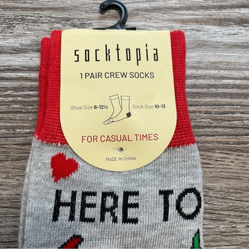 Socktopia Gray Novelty Crew Socks Here To Spice Things Up Size 10-13 NWT